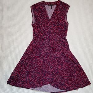 Bcbgmaxazria Red blue V neck Dress size Large